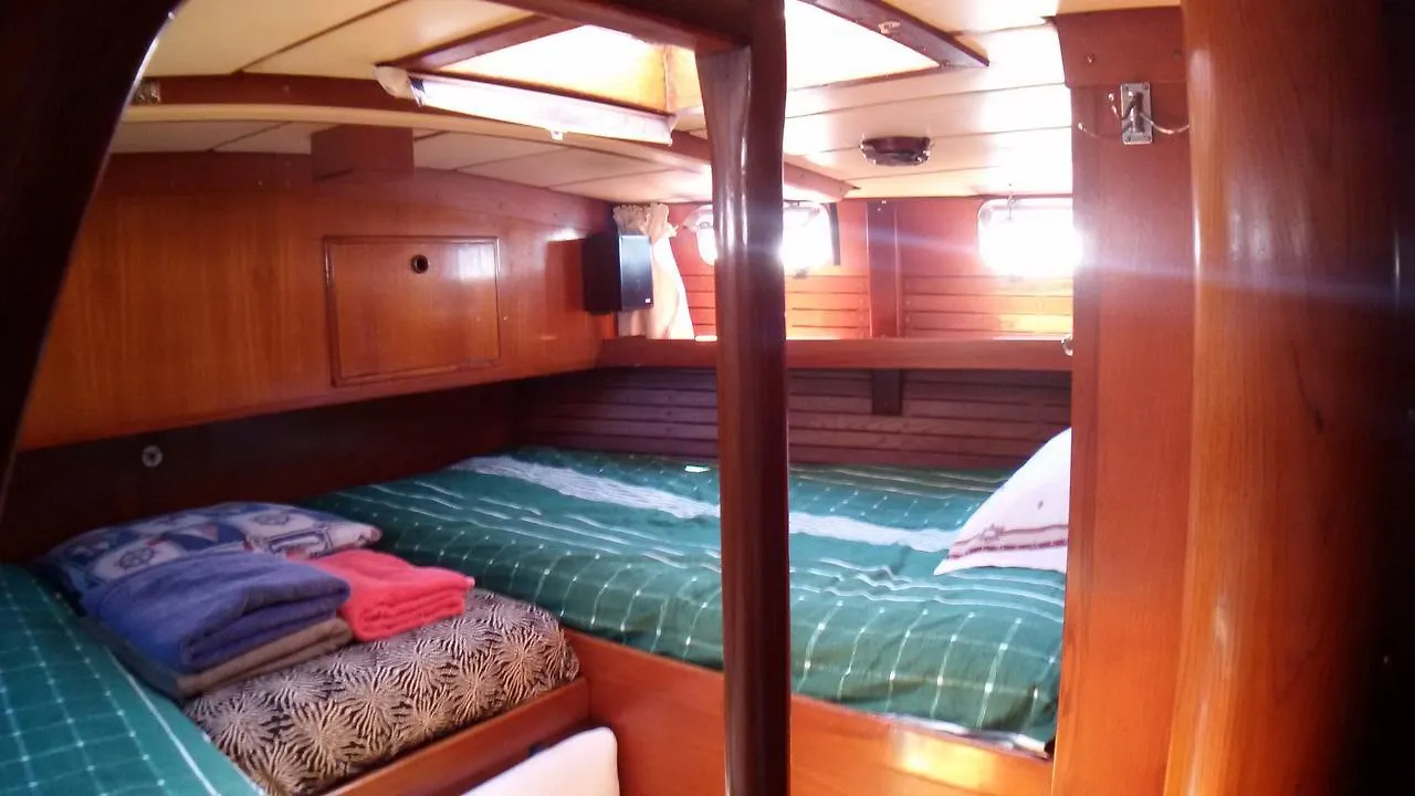 Botel Hotel Seagull Janov